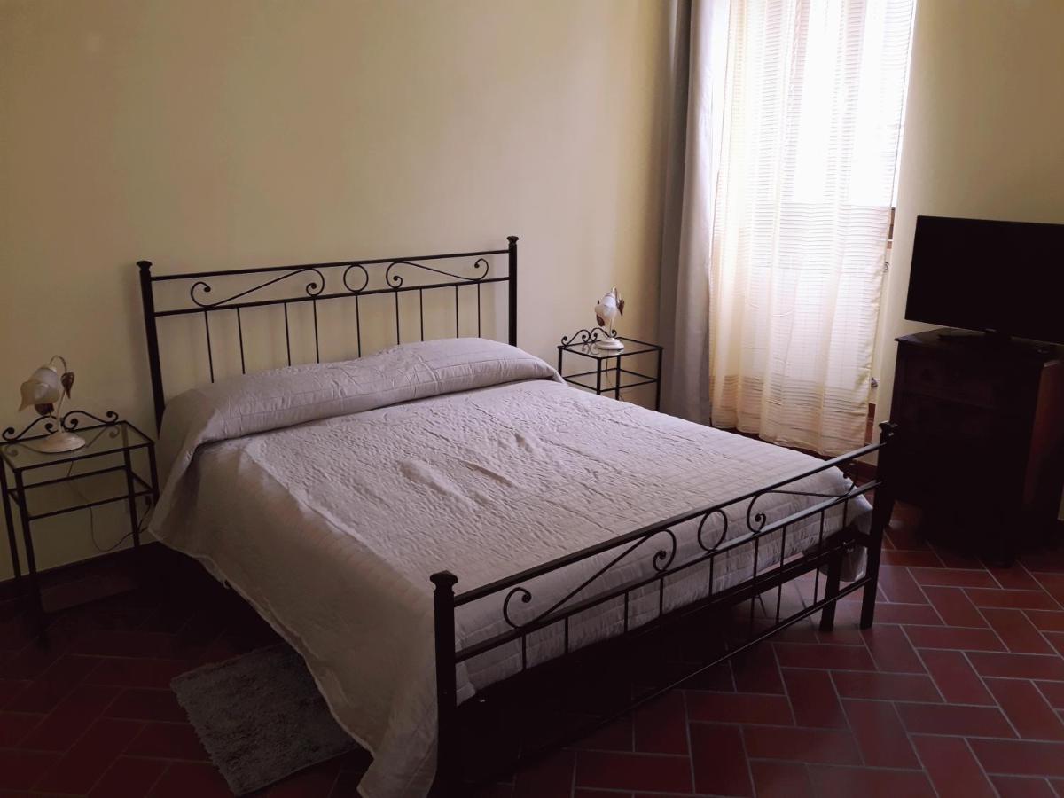 蒙特圣萨维诺La Casa Del Gigli公寓 外观 照片